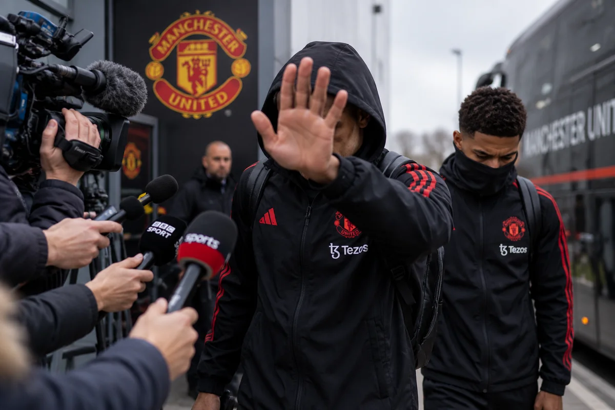 Man United players stay silent after Leeds draw as Martinez row lingers